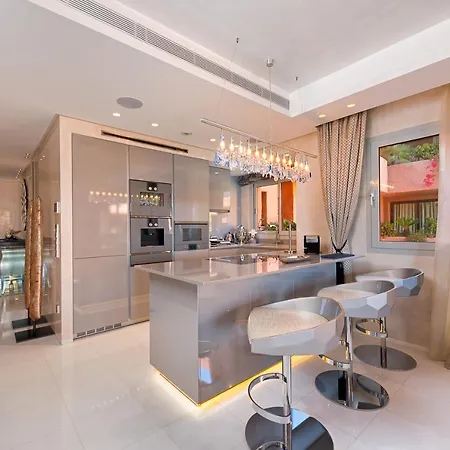 Bahia Apartment Estepona