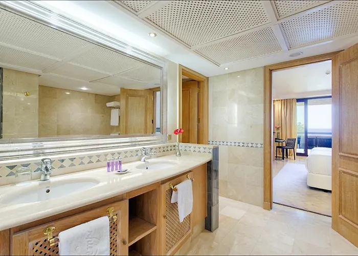 Bahia Apartment Estepona