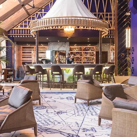 Bahia Apartment Estepona