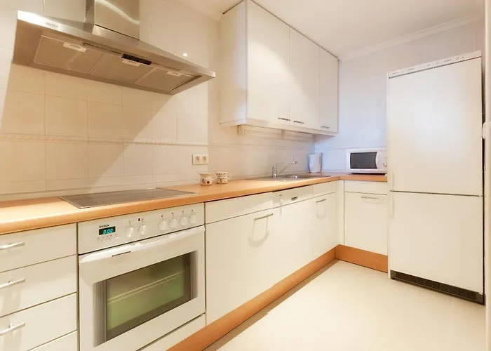 Bahia * Εστεπόνα